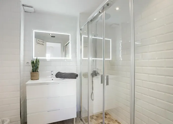 Bellresguard First Floor G Apartmán